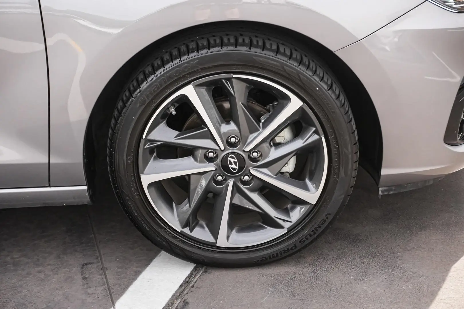 2022 Hyundai i30 Gallery Image 13