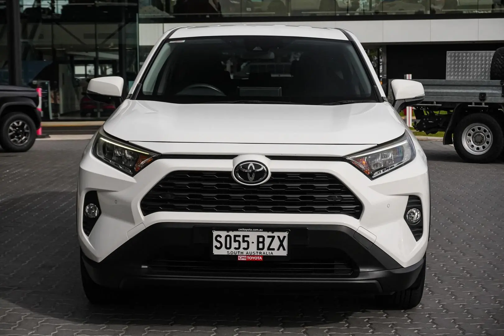 2019 Toyota RAV4 Gallery Image 5
