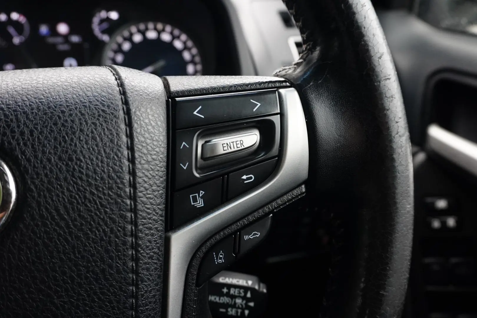 2020 Toyota Landcruiser Prado Gallery Image 22