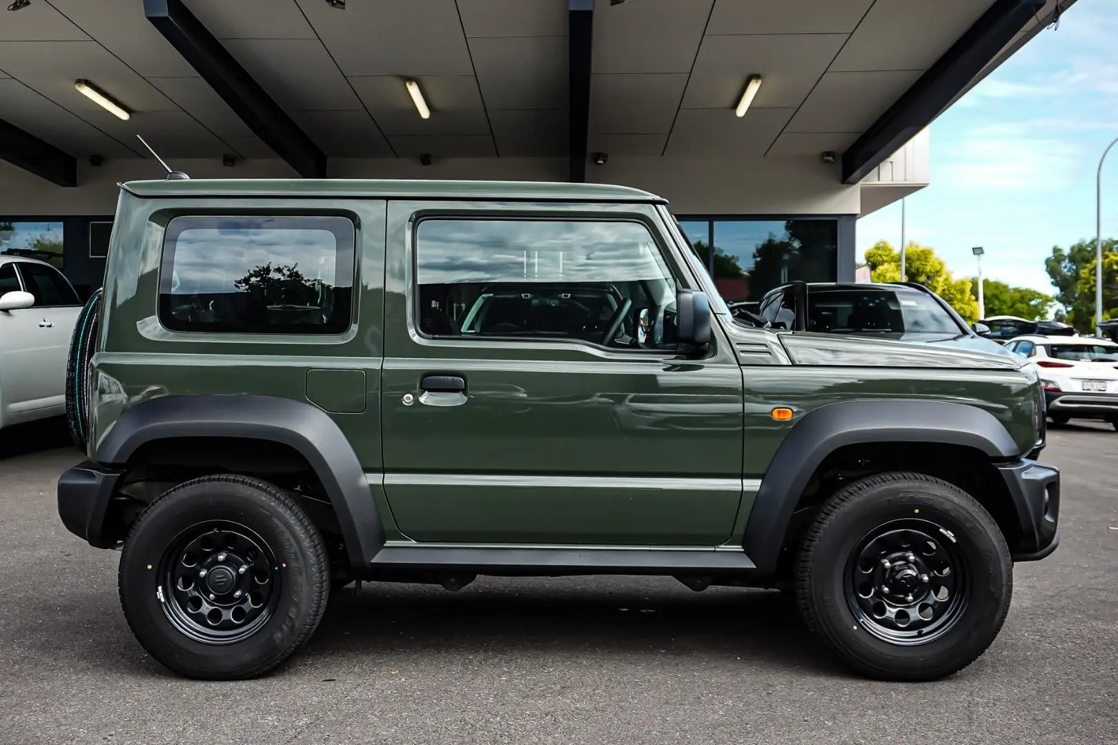 2021 Suzuki Jimny Gallery Image 4