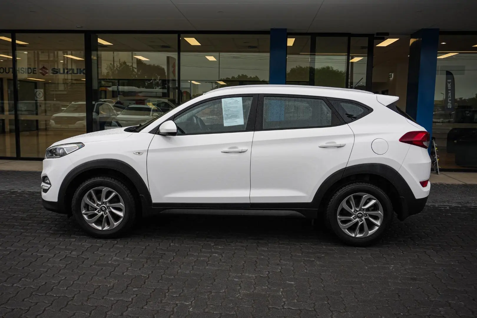 2017 Hyundai Tucson Gallery Image 4