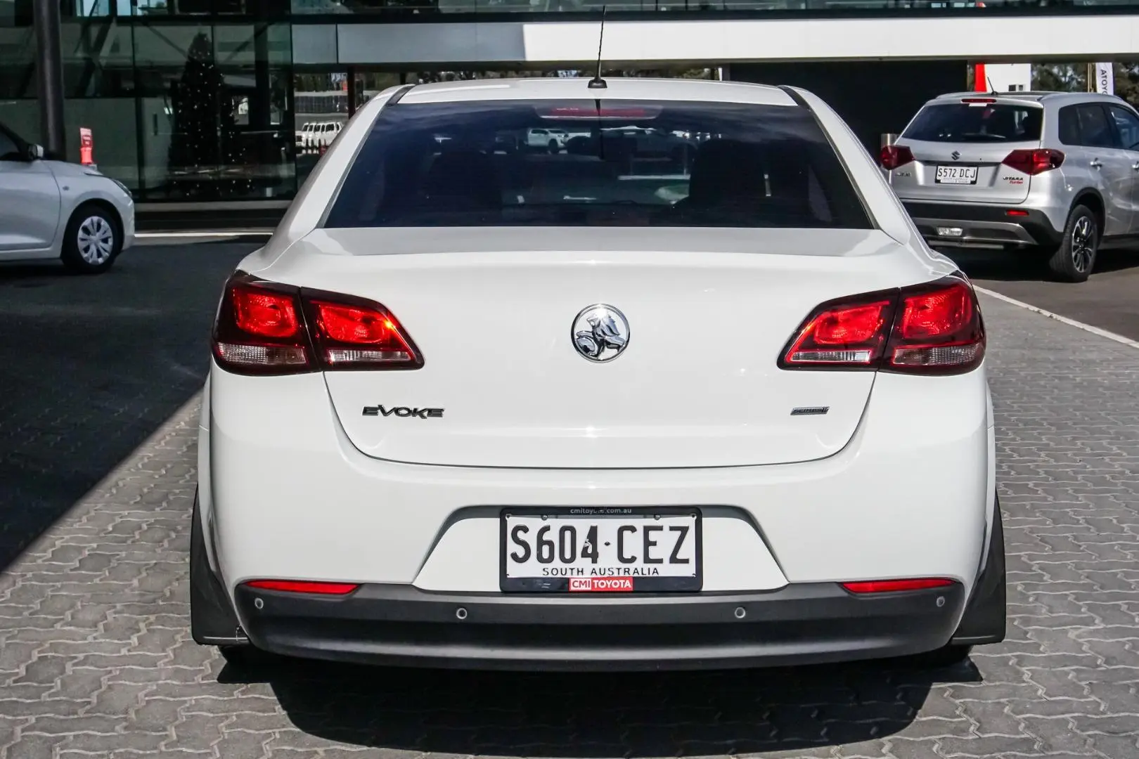 2017 Holden Commodore Gallery Image 5