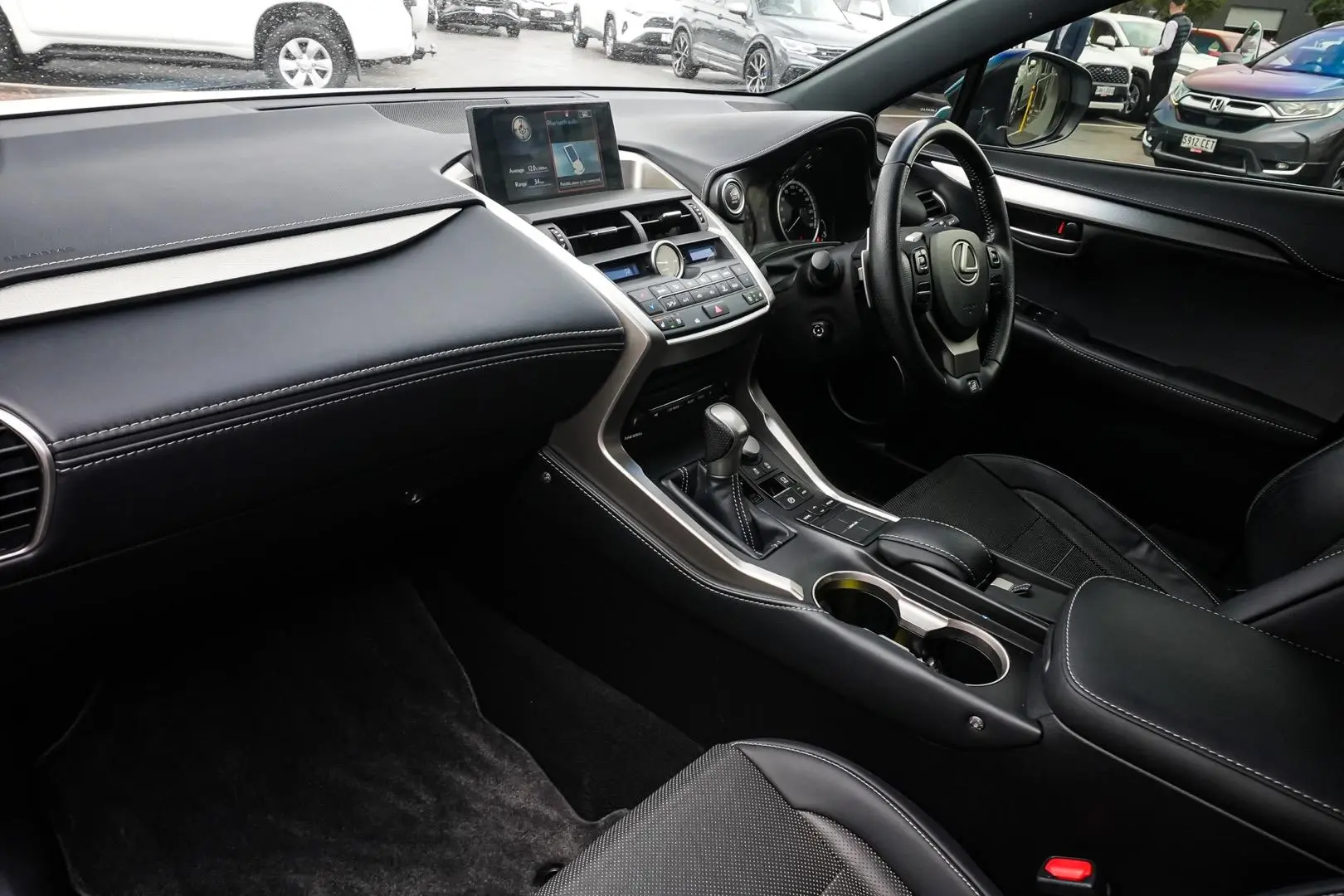 2015 Lexus NX Gallery Image 9