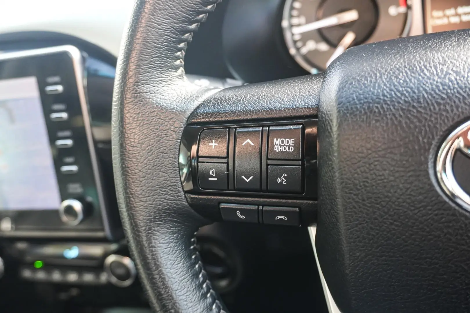 2020 Toyota Hilux Gallery Image 19