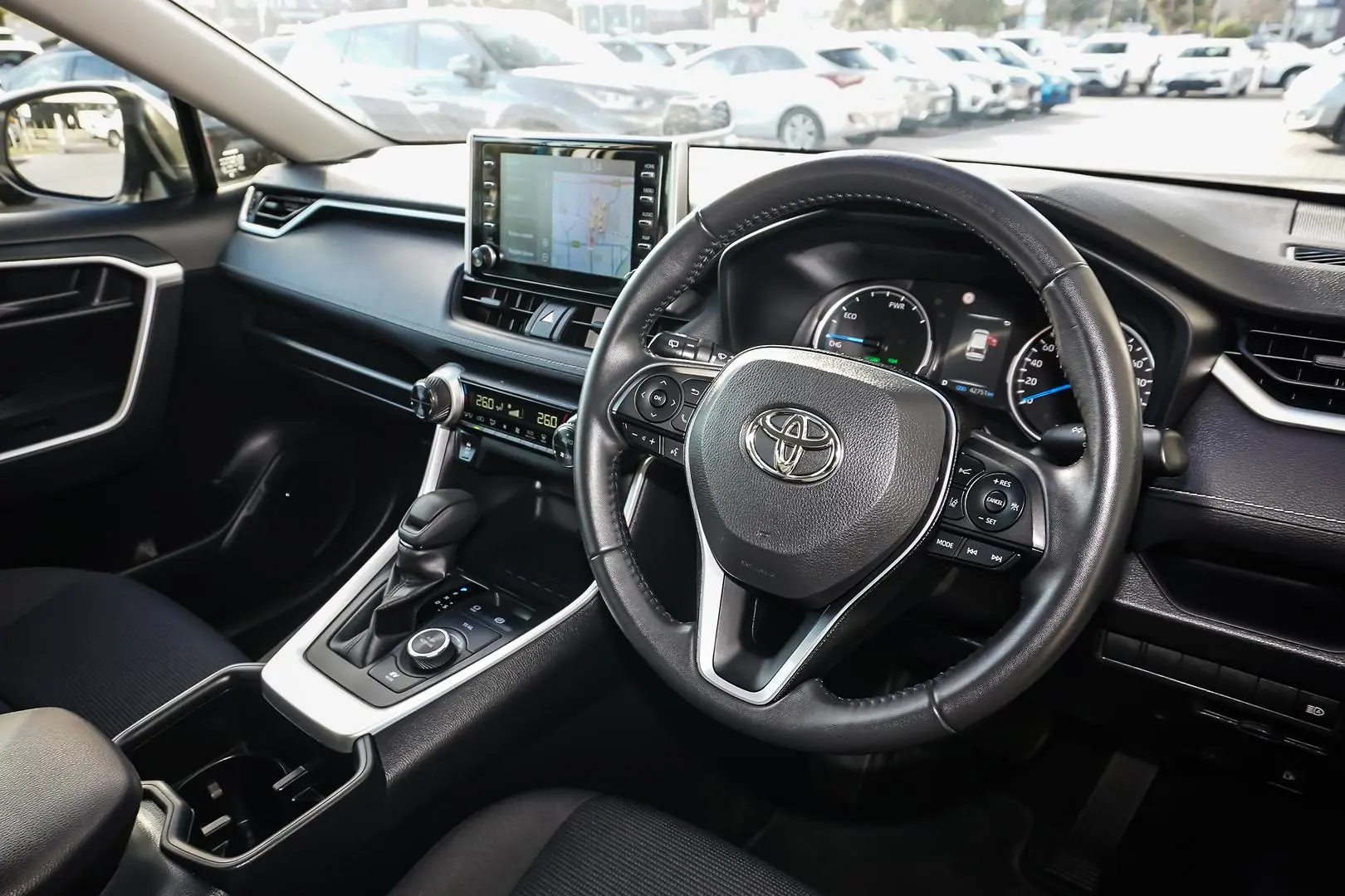 2022 Toyota RAV4 Gallery Image 6