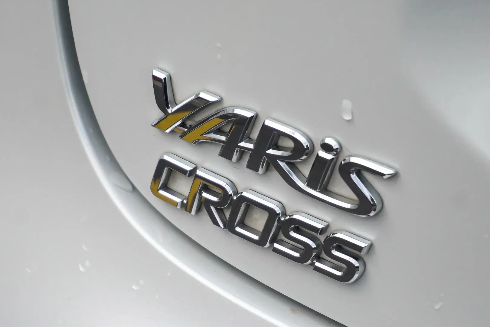 2024 Toyota Yaris Cross Gallery Image 16