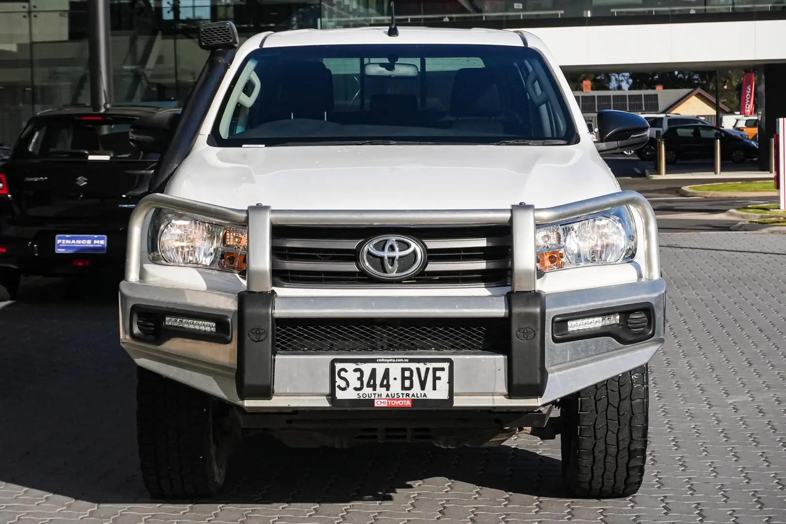 2018 Toyota Hilux Gallery Image 5