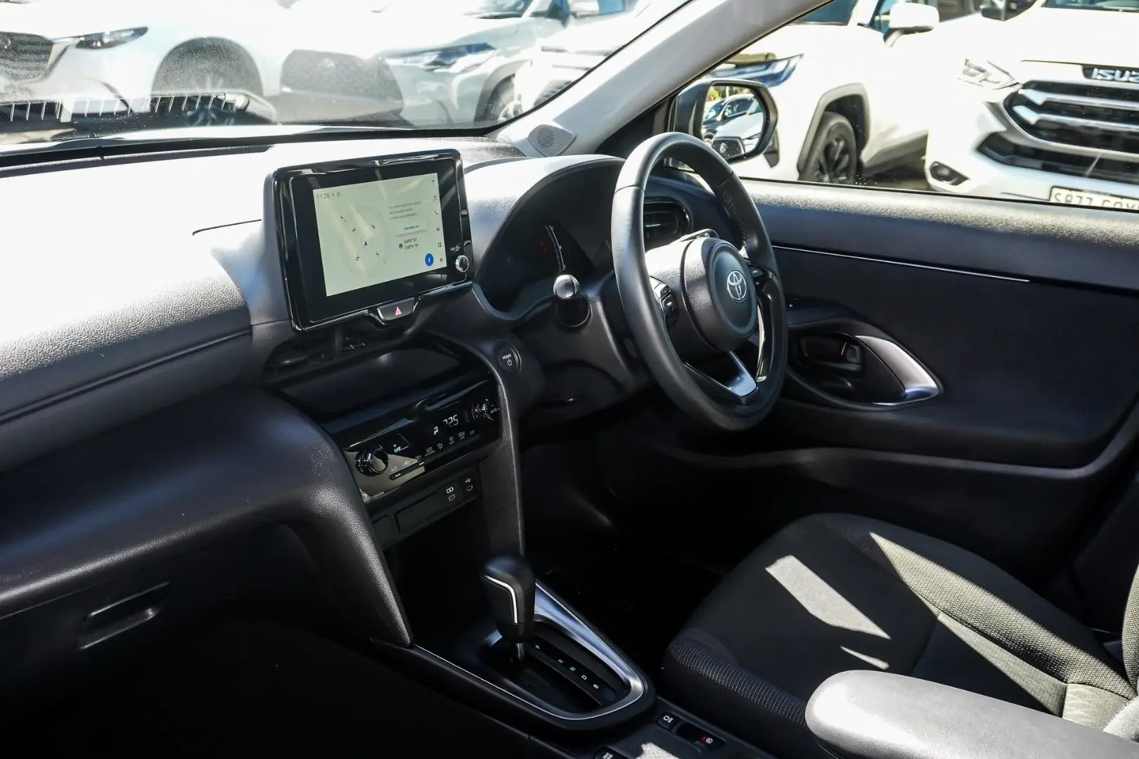 2025 Toyota Yaris Cross Gallery Image 10