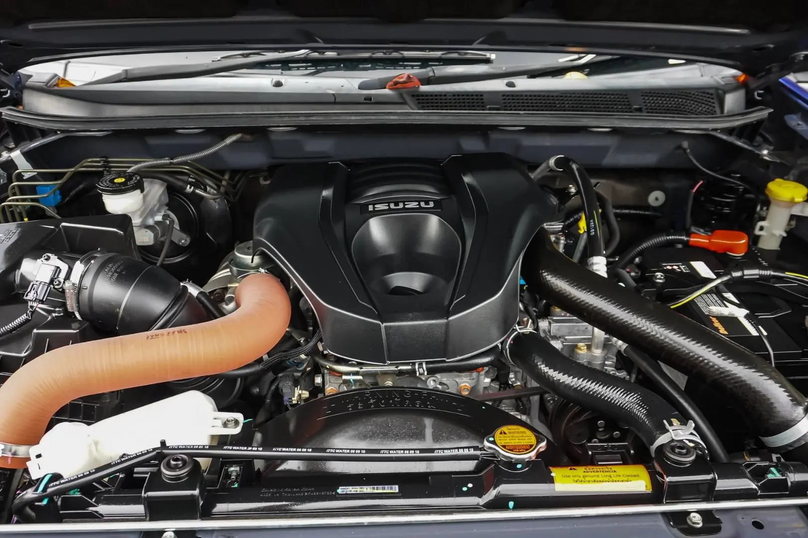 2018 Isuzu D-MAX Gallery Image 26