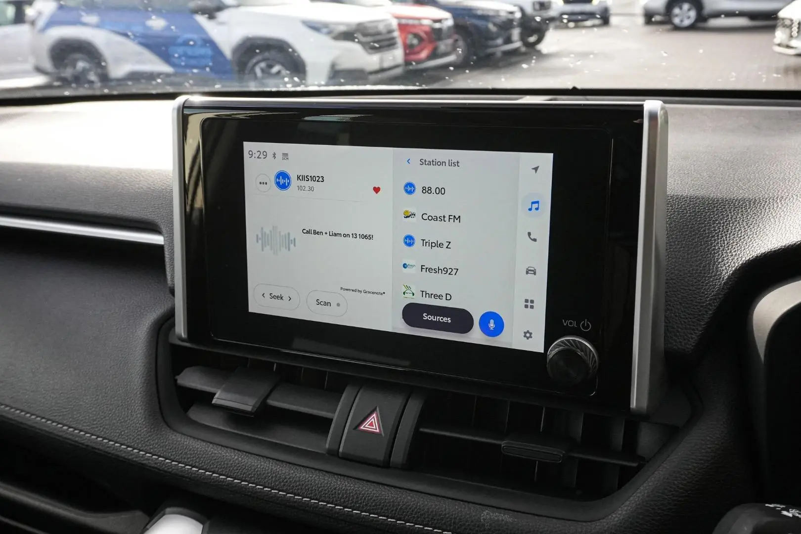 2024 Toyota RAV4 Gallery Image 22
