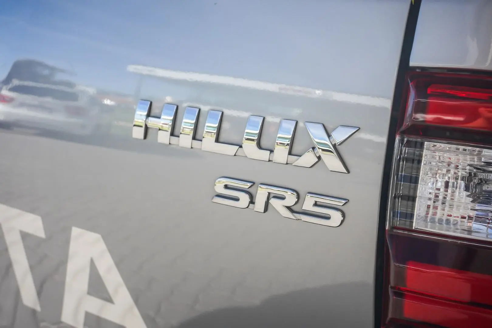 2021 Toyota Hilux Gallery Image 14