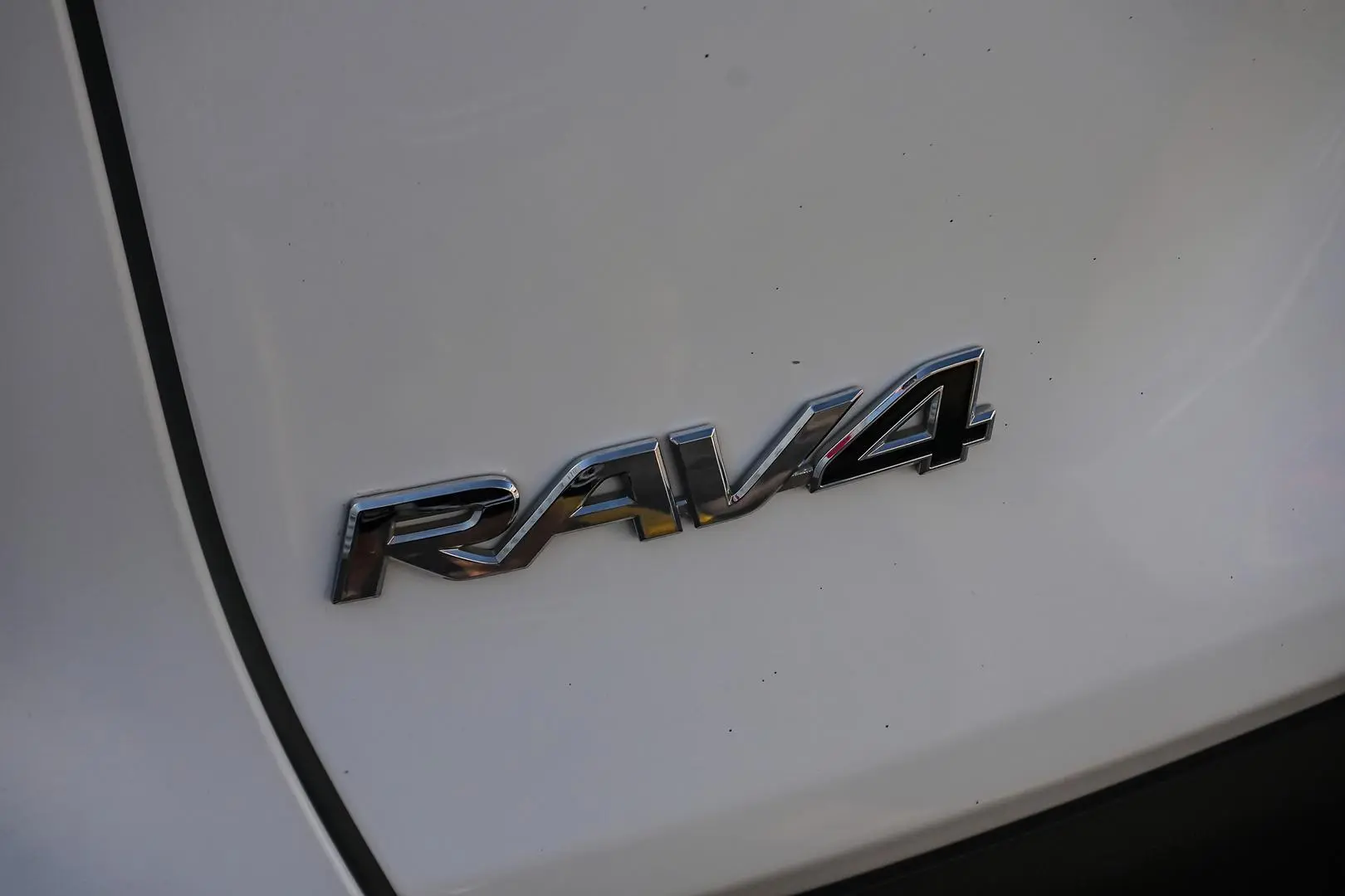 2022 Toyota RAV4 Gallery Image 9