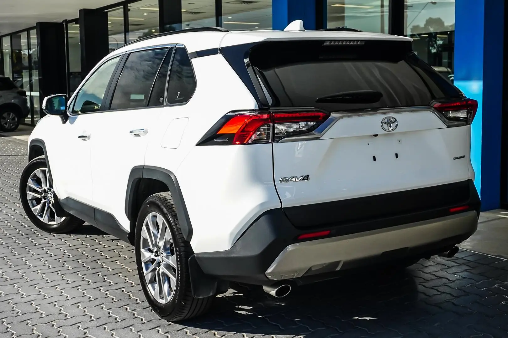 2024 Toyota RAV4 Gallery Image 2