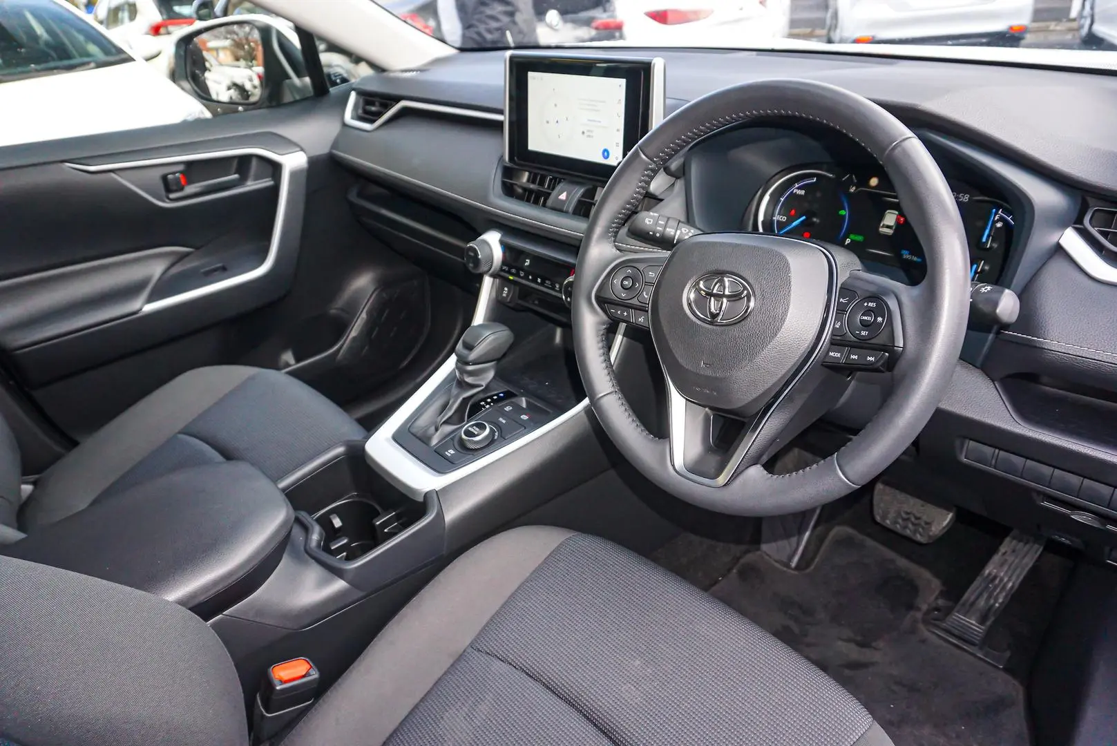 2024 Toyota RAV4 Gallery Image 16