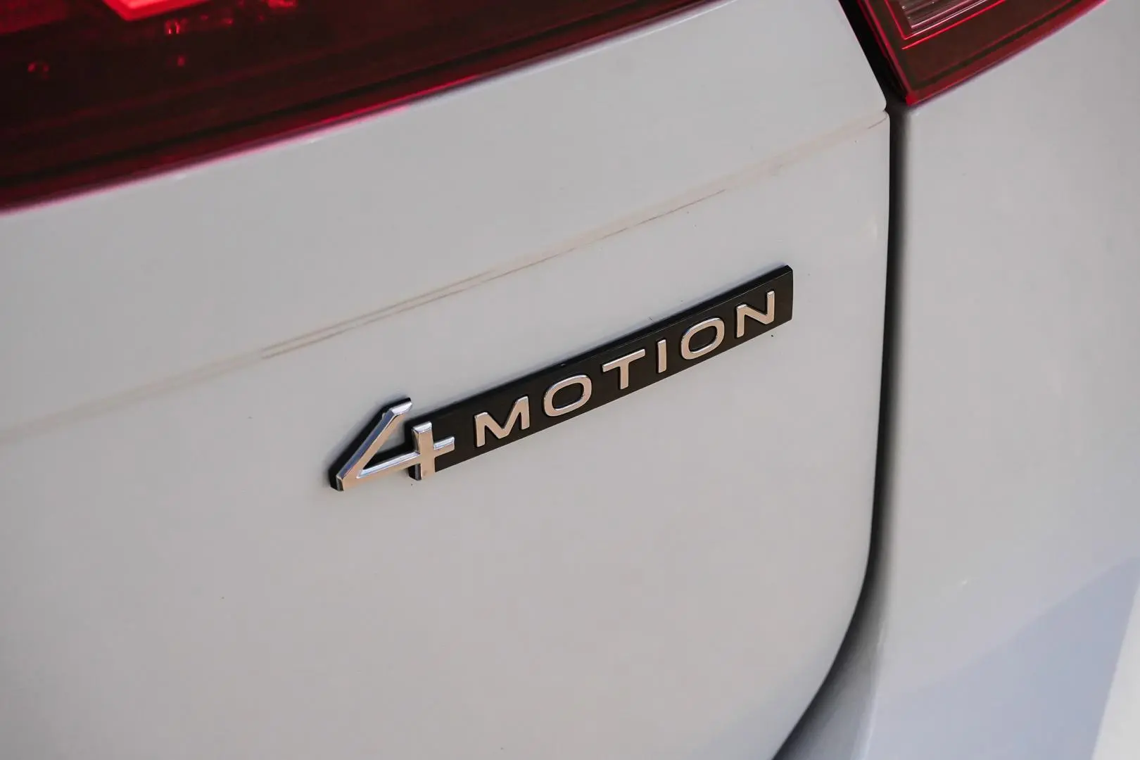 2022 Volkswagen Tiguan Gallery Image 10