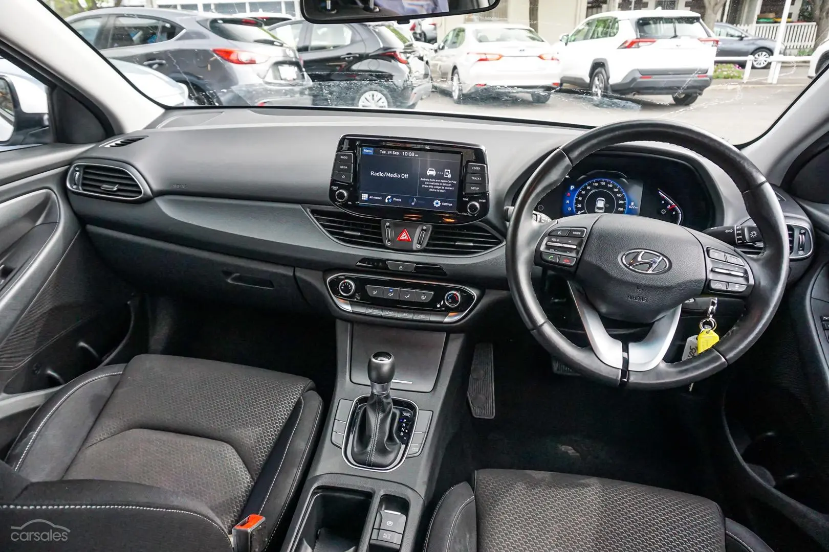 2022 Hyundai i30 Image 9