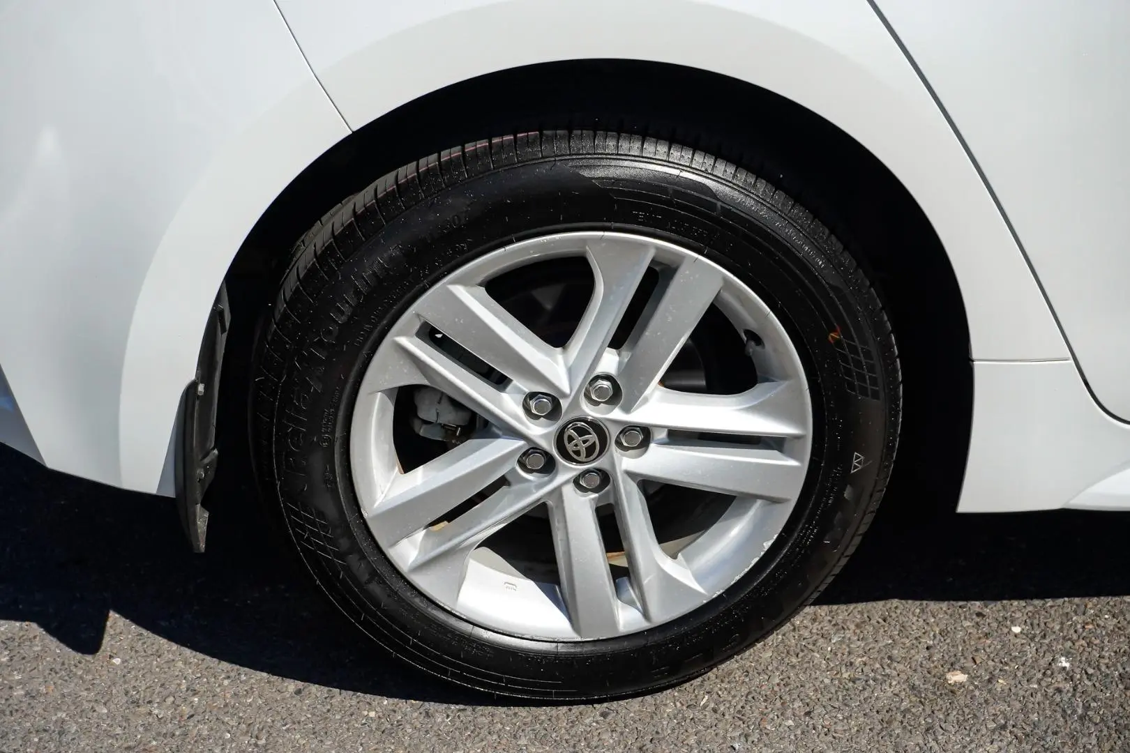 2021 Toyota Corolla Gallery Image 14