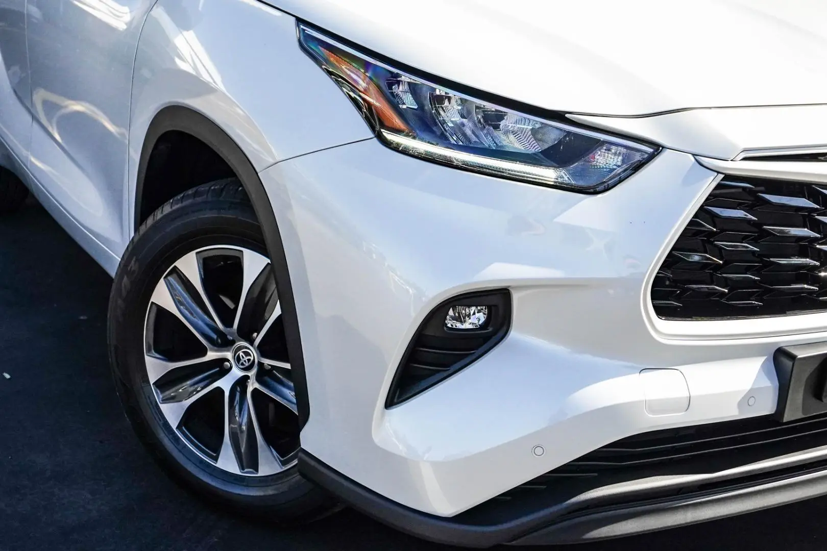 2023 Toyota Kluger Gallery Image 12