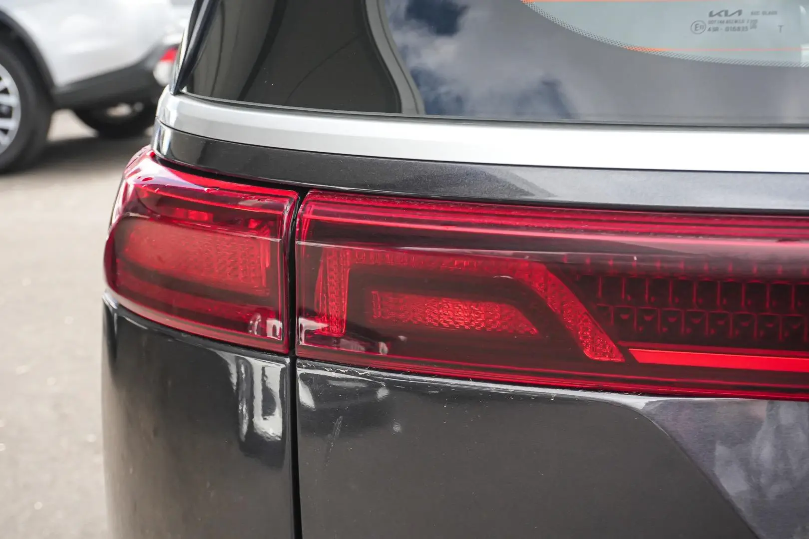 2022 Kia Carnival Gallery Image 14
