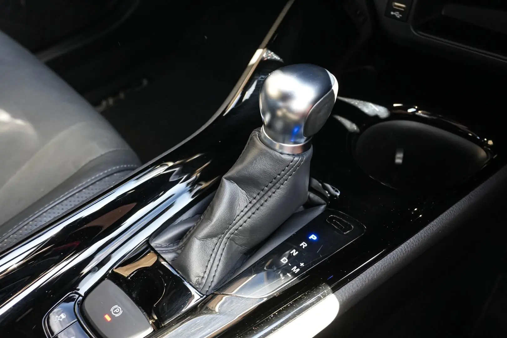 2023 Toyota C-HR Gallery Image 20