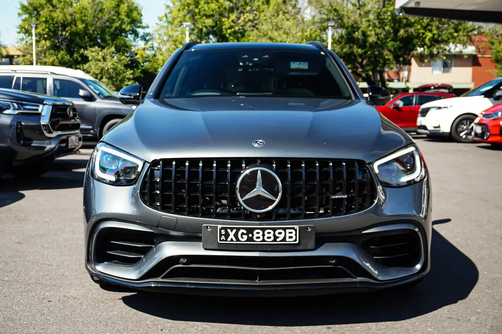 2020 Mercedes-Benz GLC-Class Gallery Image 3