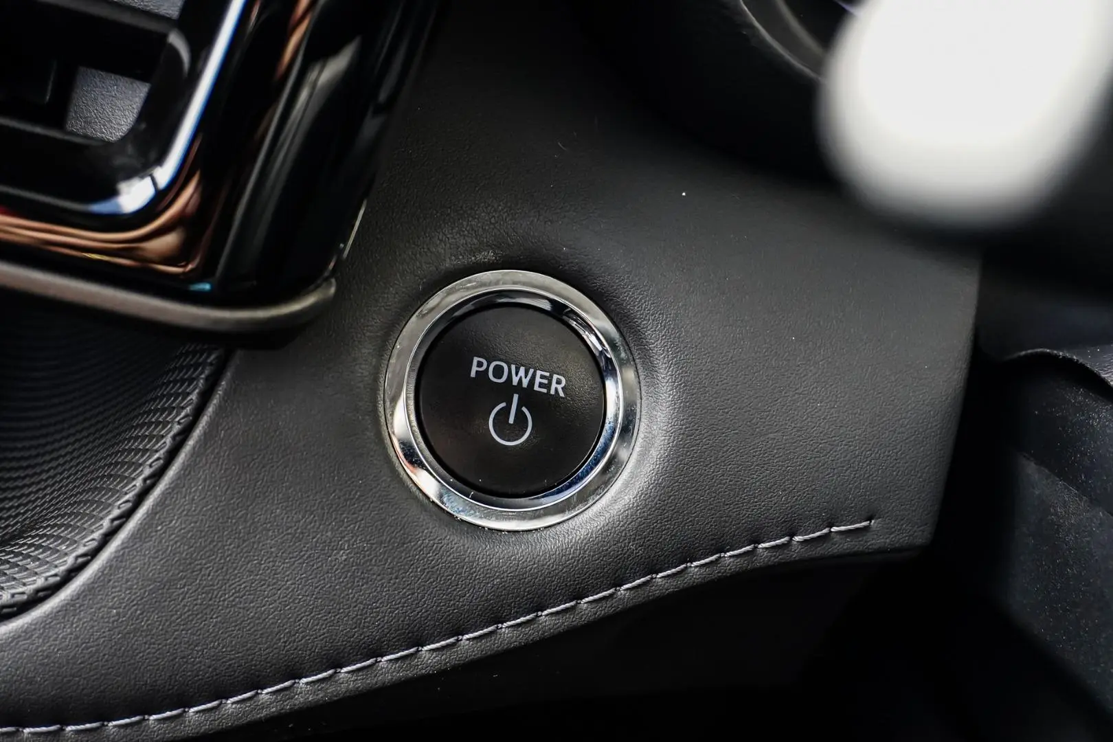 2023 Toyota Kluger Gallery Image 21