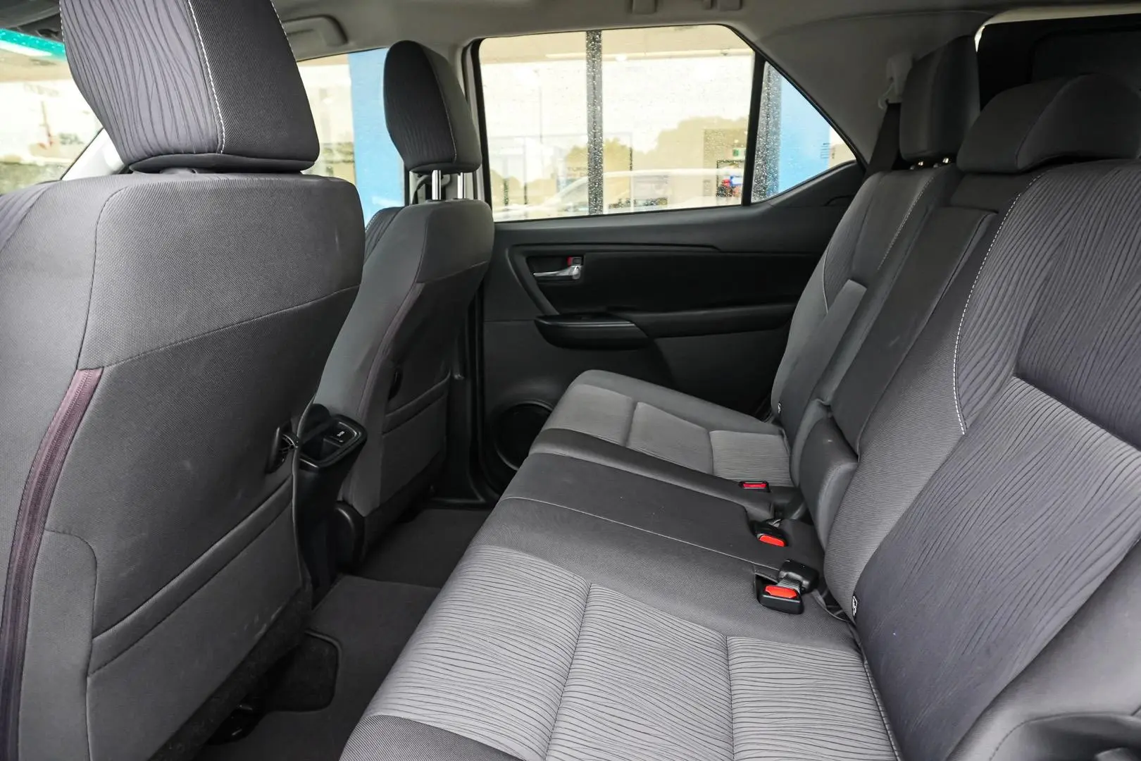 2022 Toyota Fortuner Gallery Image 11