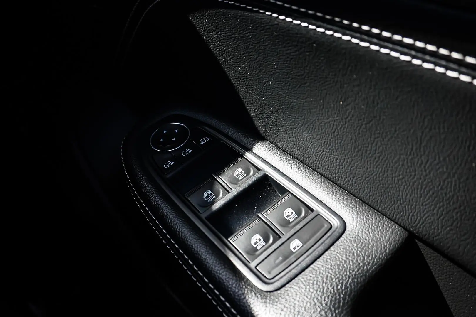 2022 Renault Arkana Gallery Image 22