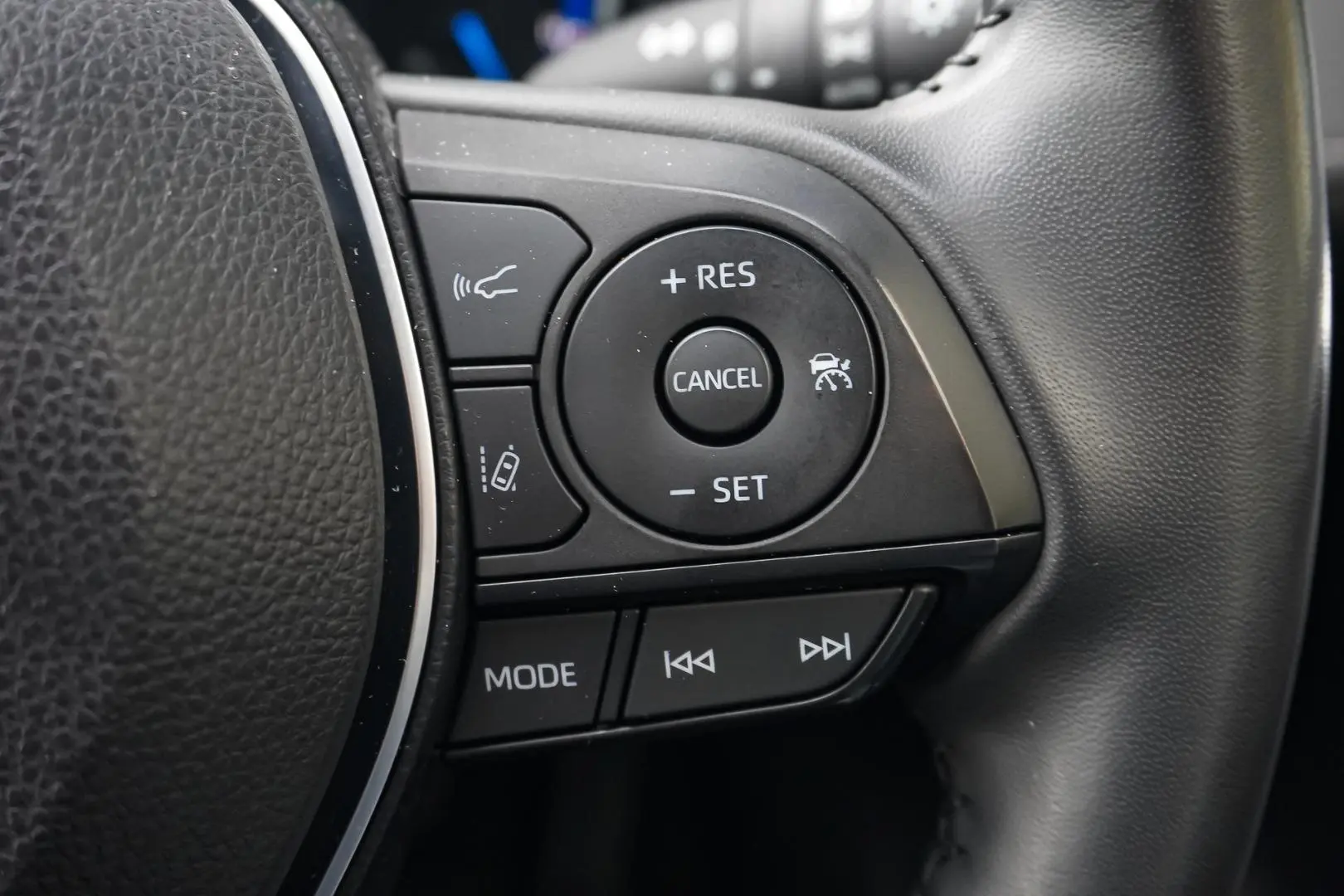 2024 Toyota RAV4 Gallery Image 21