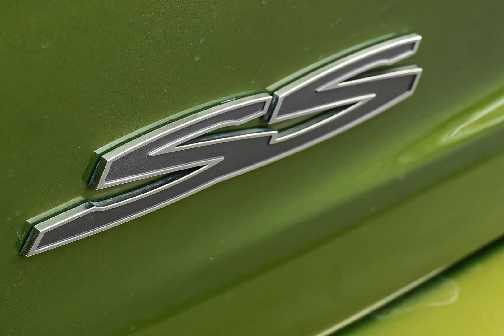 2016 Holden Commodore Gallery Image 18