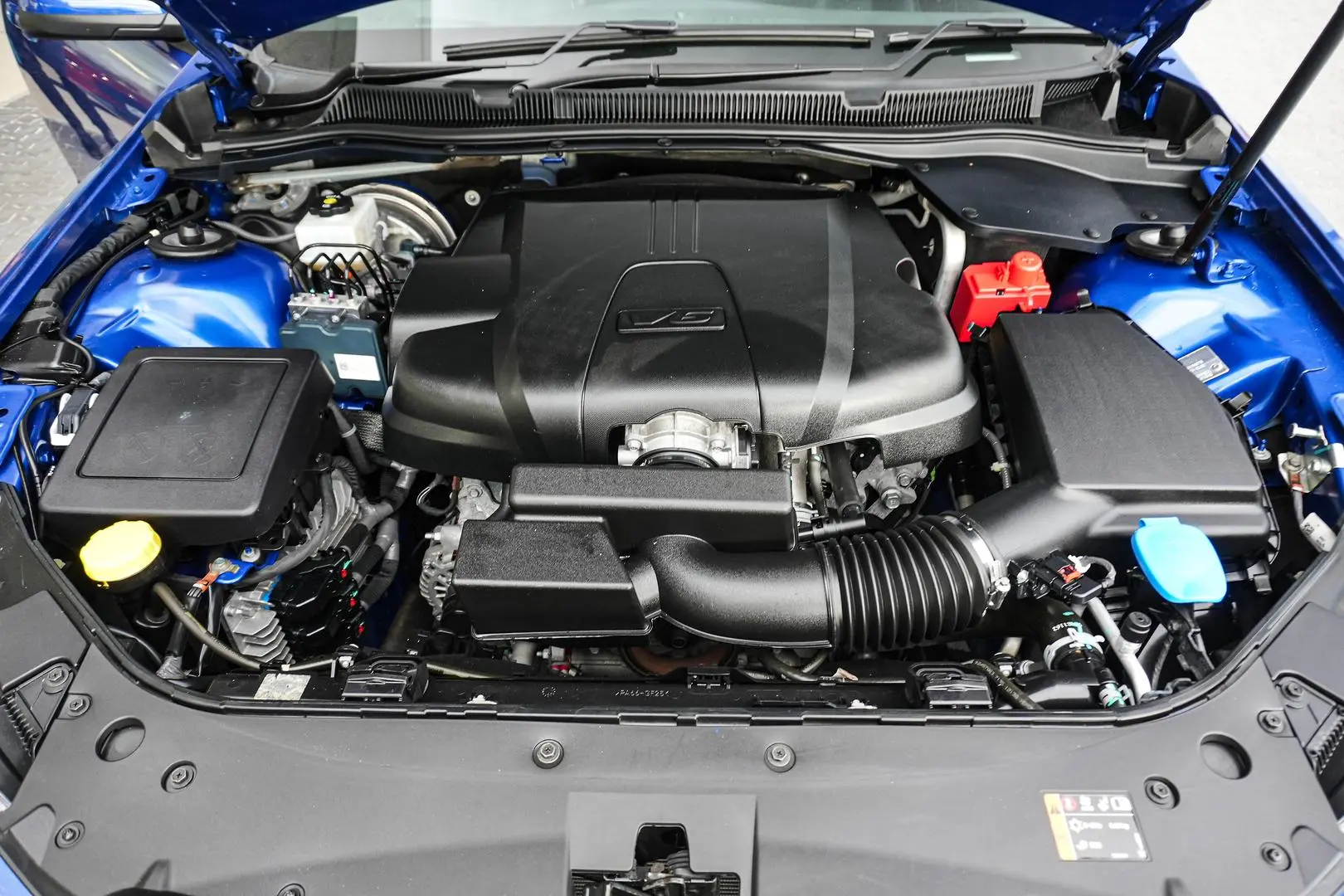 2017 Holden Ute Gallery Image 22