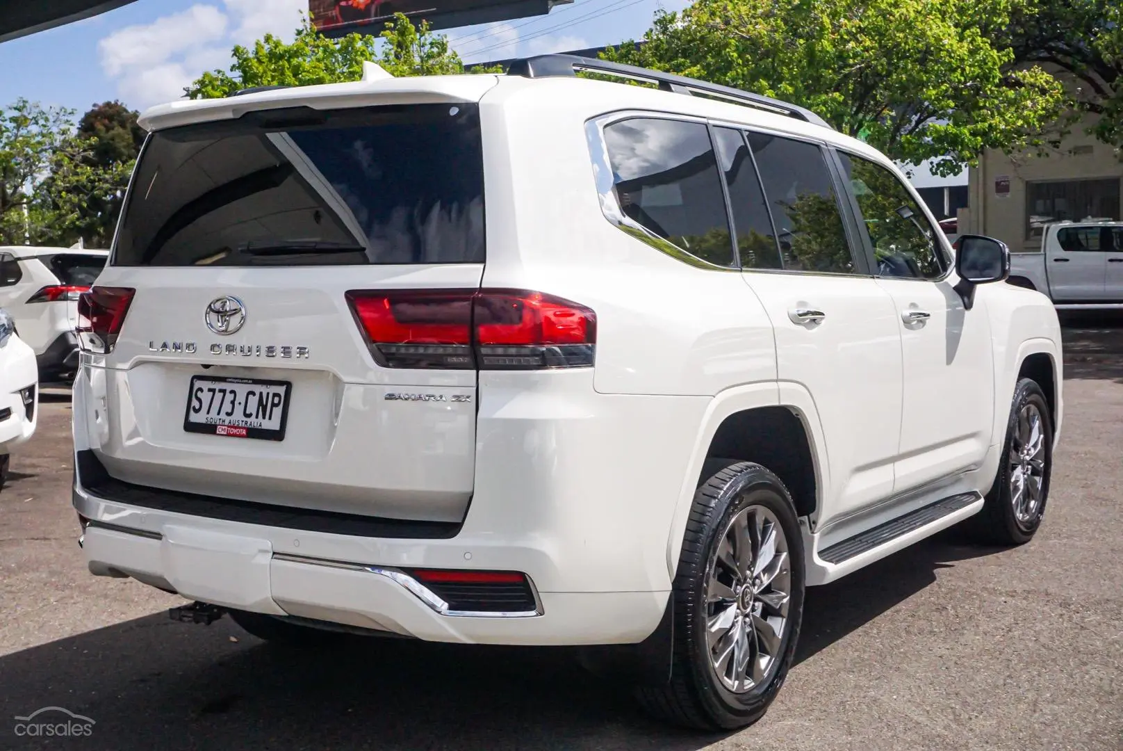 2021 Toyota Landcruiser Image 3