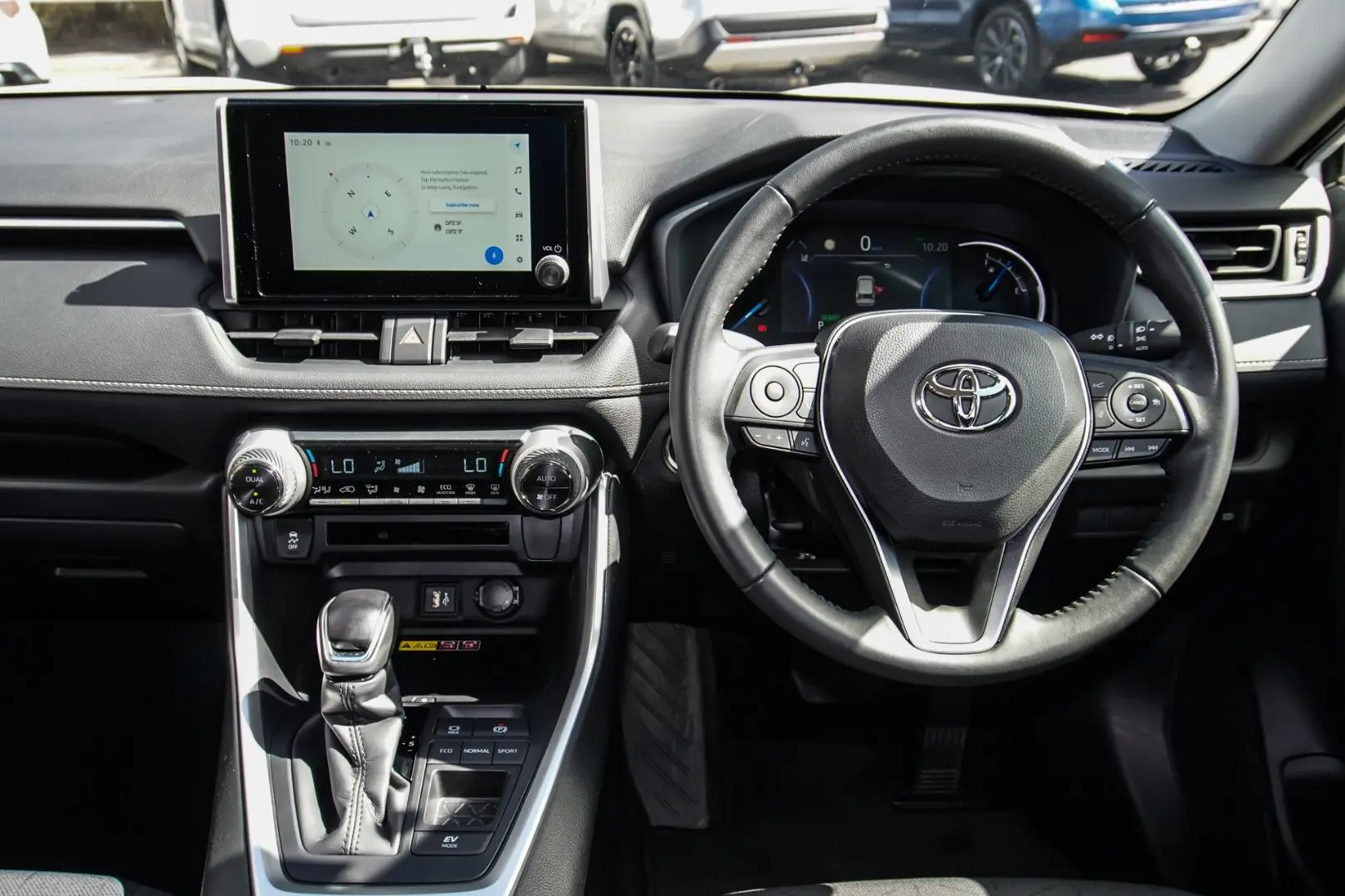 2023 Toyota Rav4 Gallery Image 8