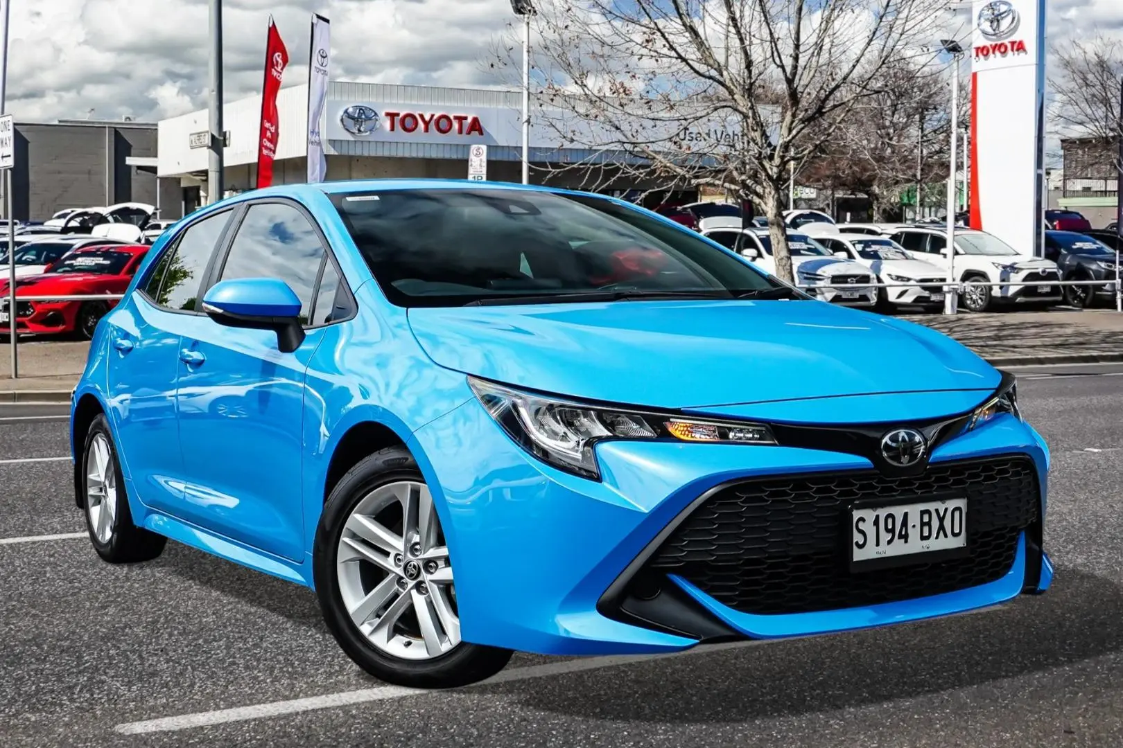 2018 Toyota Corolla Gallery Image 1