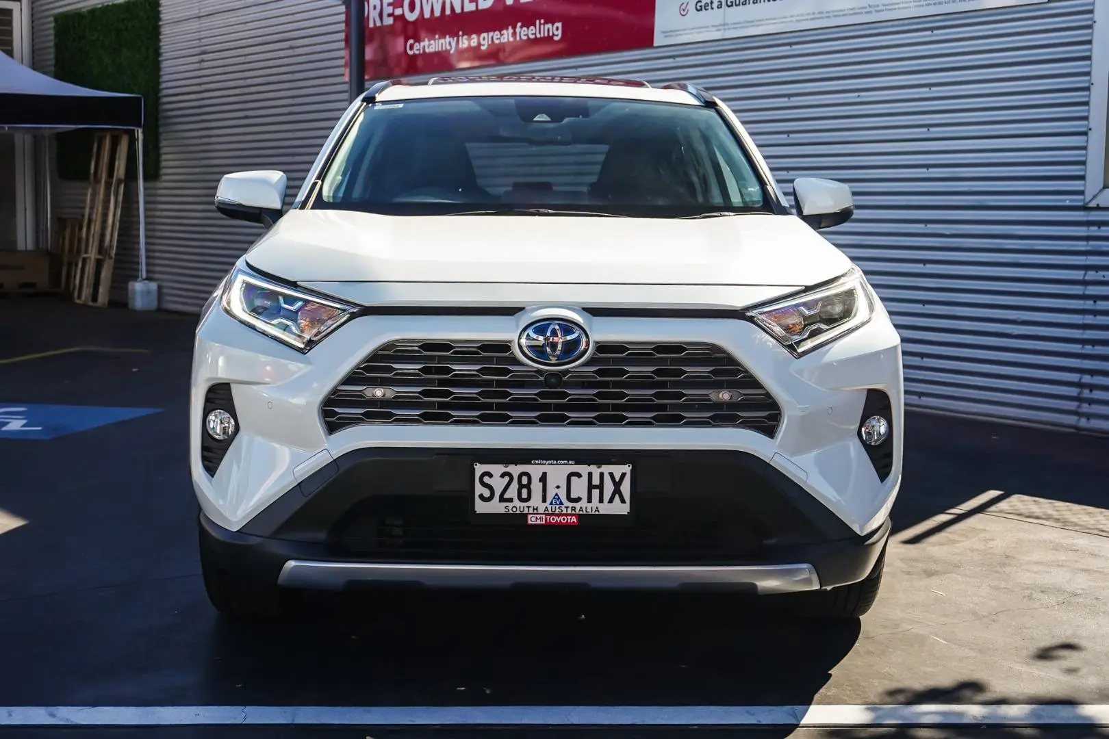 2021 Toyota RAV4 Gallery Image 4