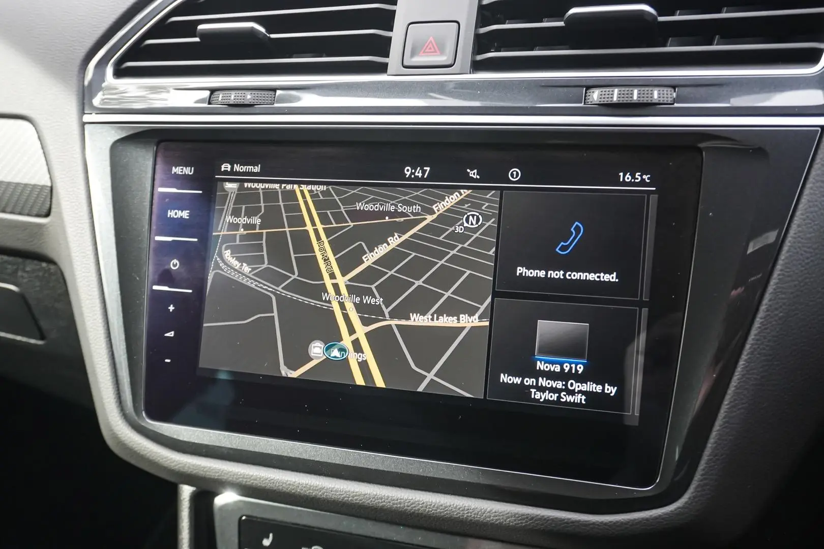 2024 Volkswagen Tiguan Gallery Image 20