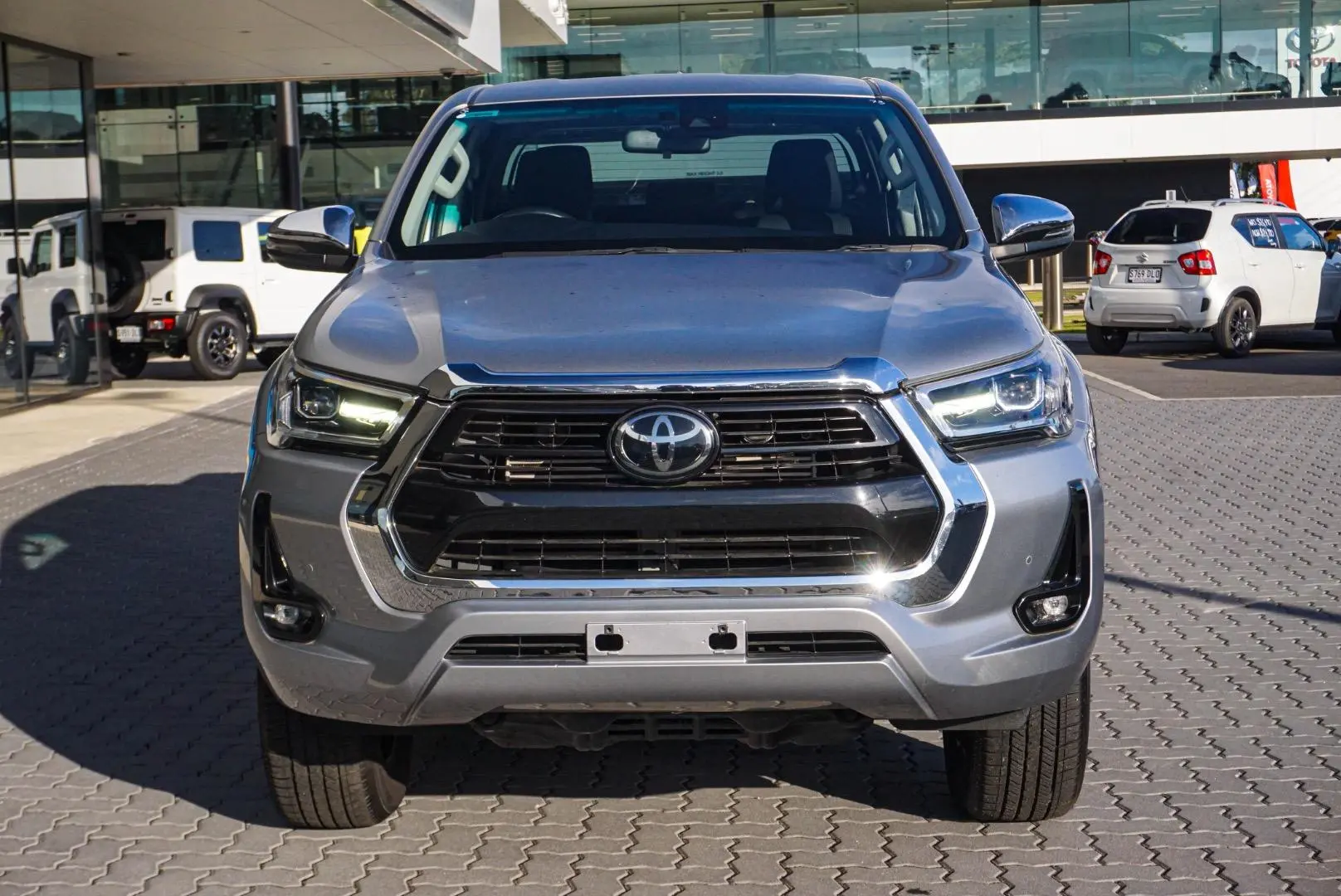 2022 Toyota Hilux Gallery Image 5