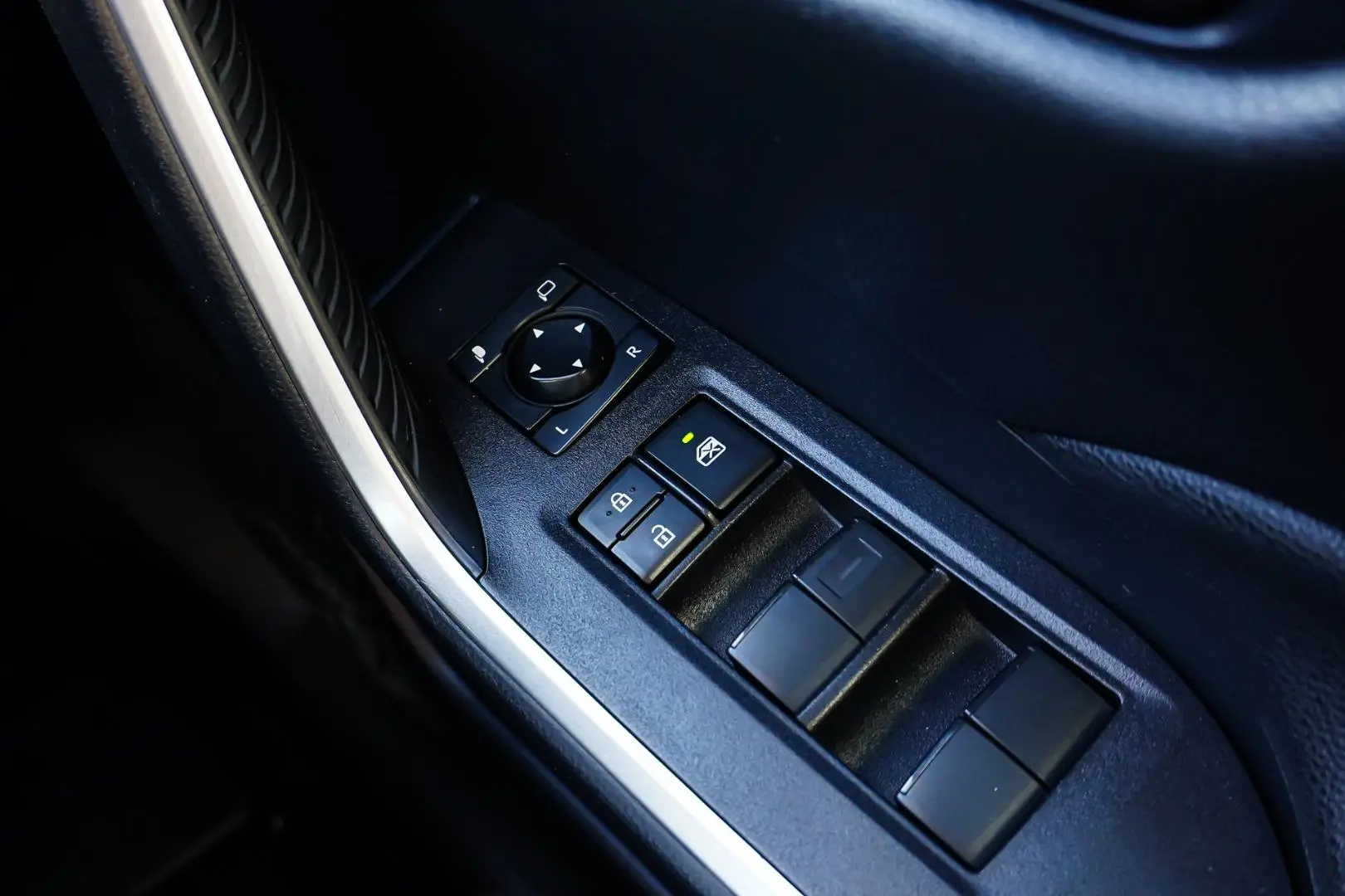 2024 Toyota RAV4 Gallery Image 22