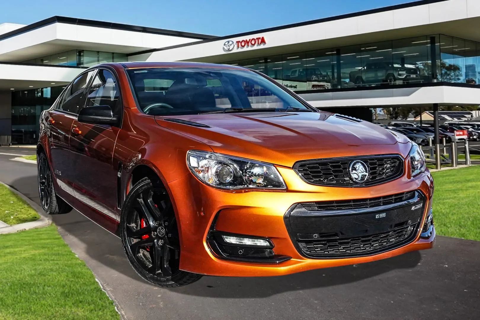 2017 Holden Commodore Gallery Image 1