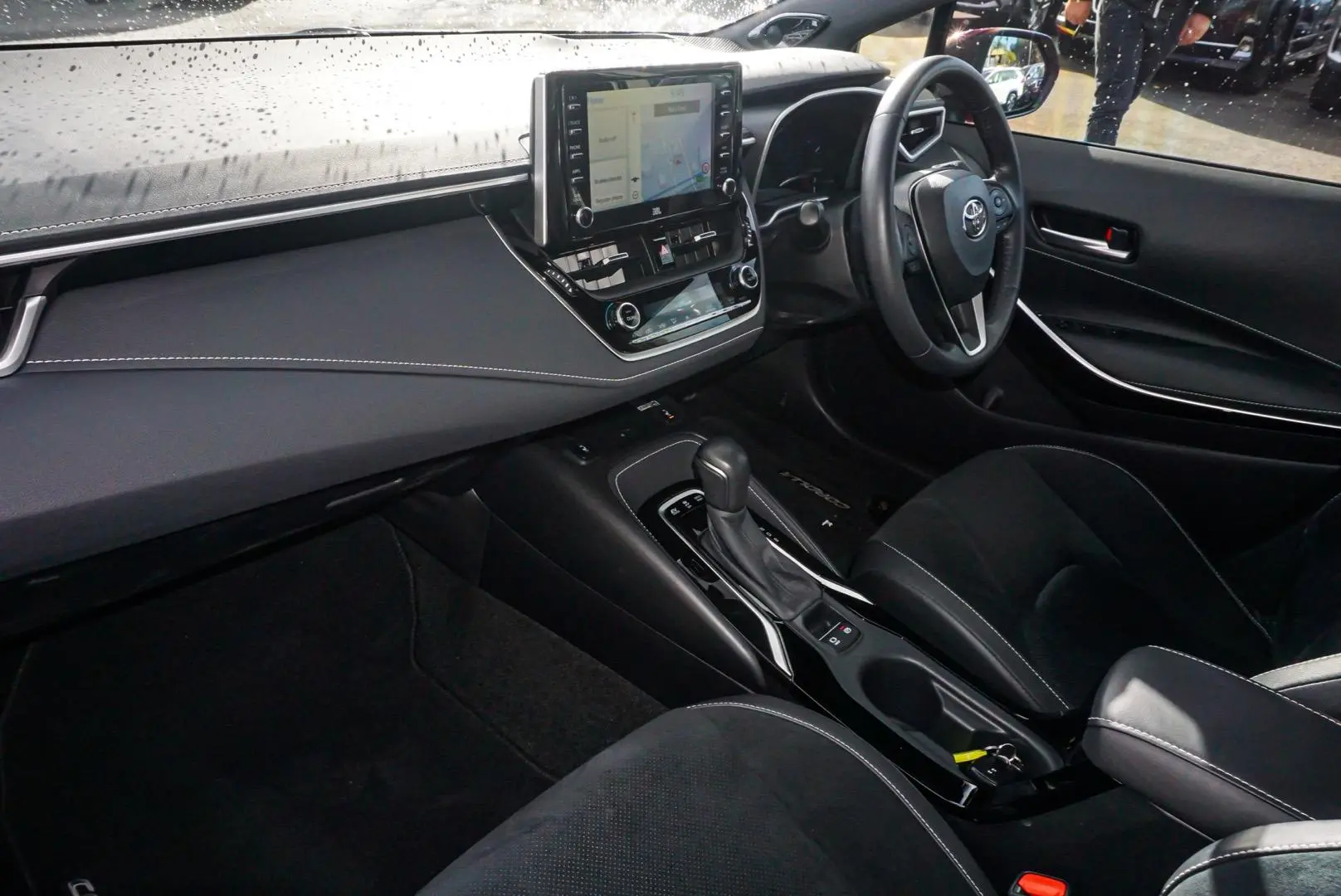 2020 Toyota Corolla Gallery Image 10
