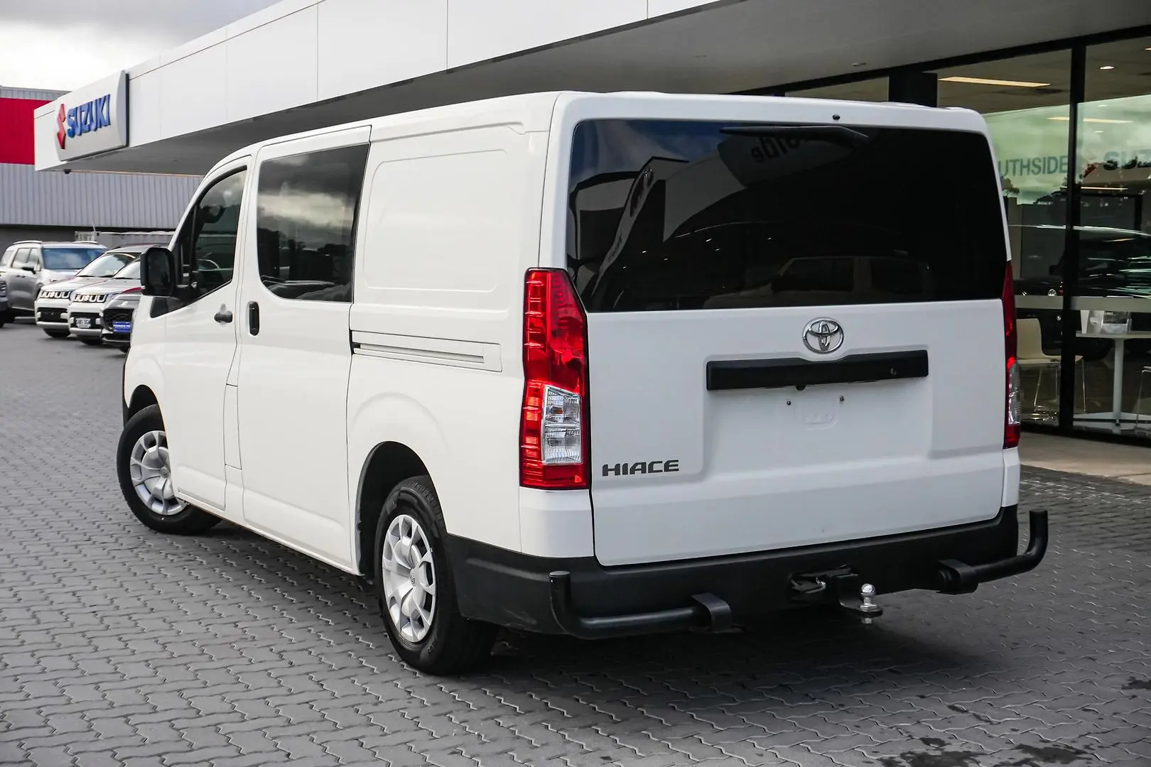 2021 Toyota Hiace Gallery Image 3