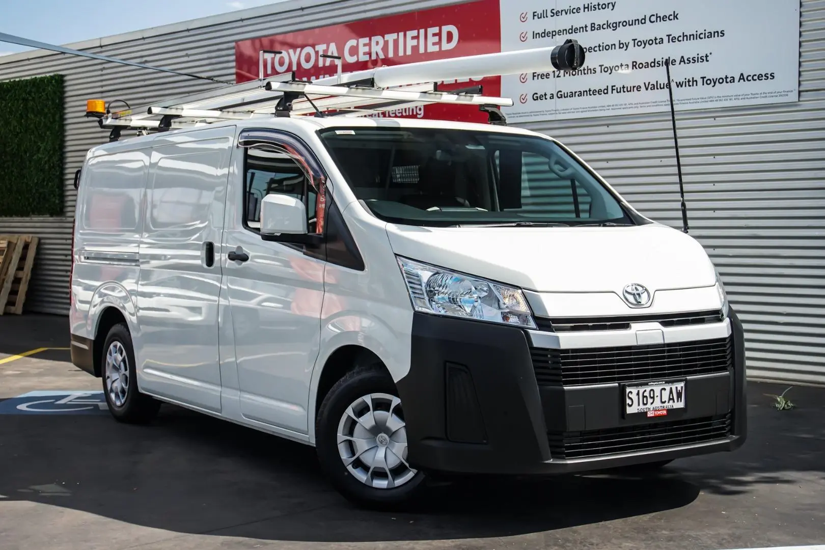 2019 Toyota Hiace Gallery Image 1