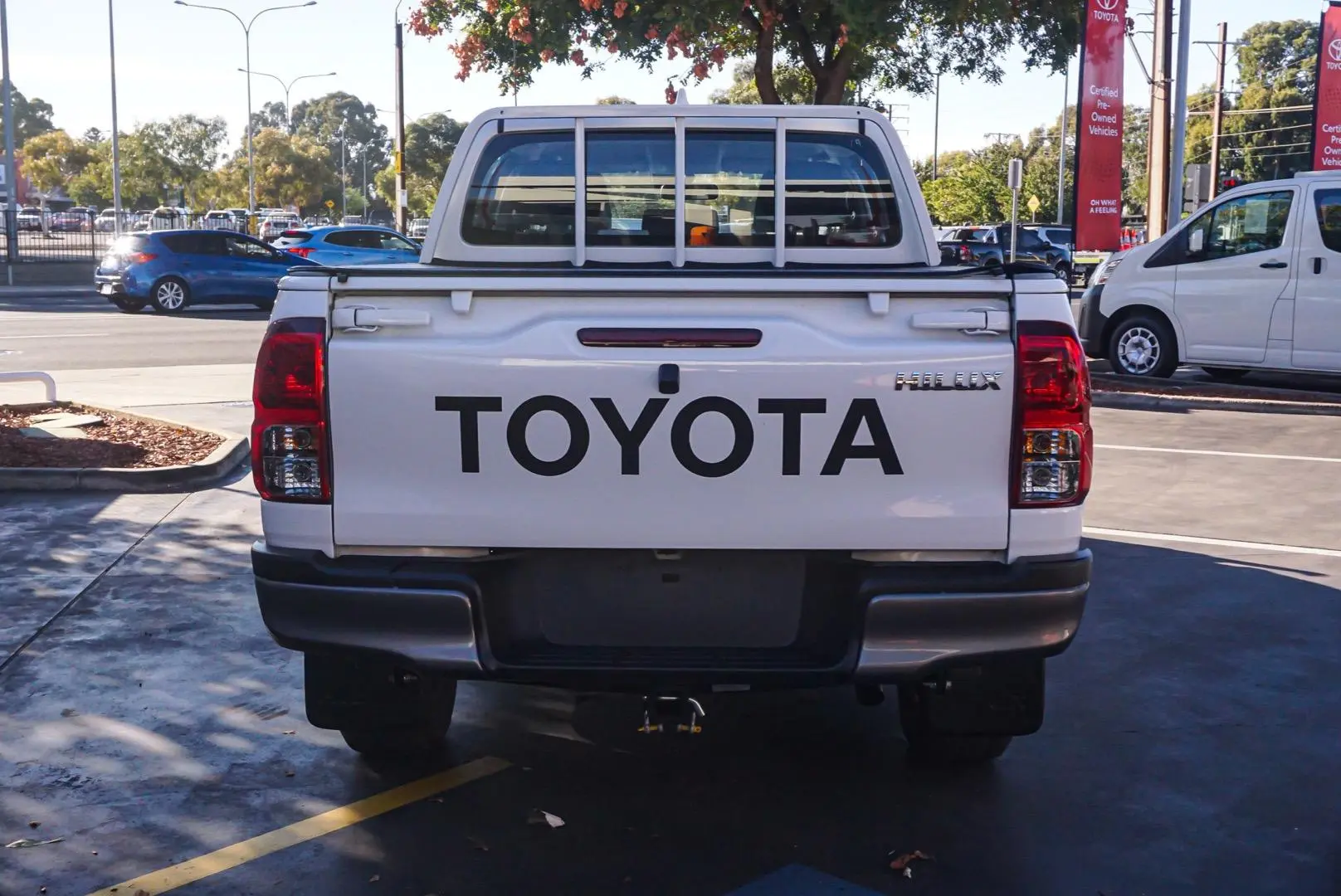 2022 Toyota Hilux Gallery Image 5