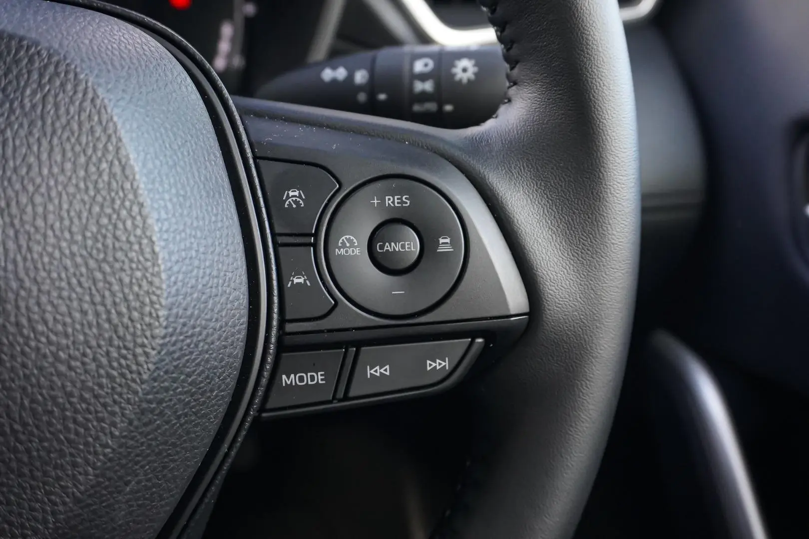 2025 Toyota Corolla Cross Gallery Image 20