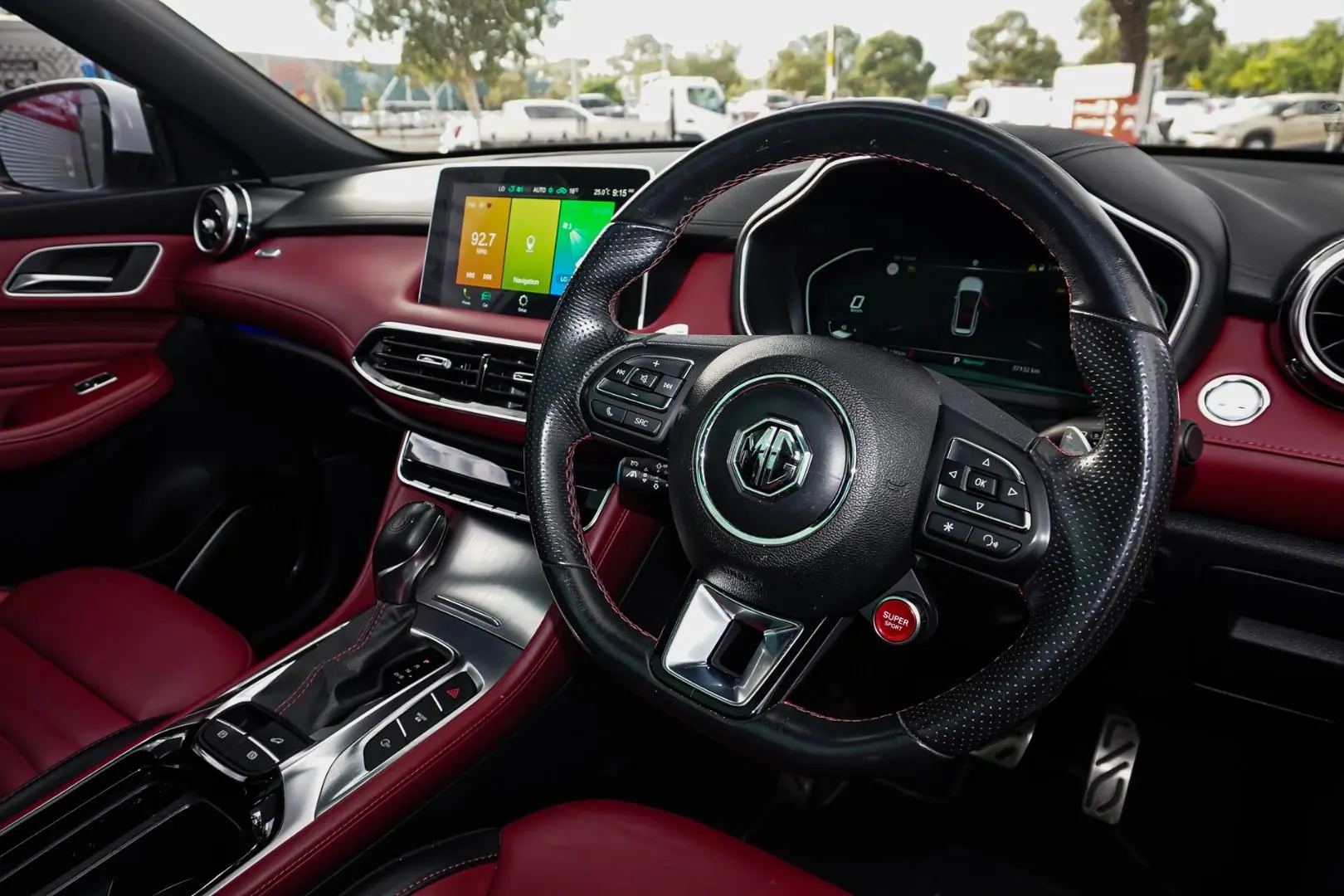 2021 MG HS Gallery Image 7