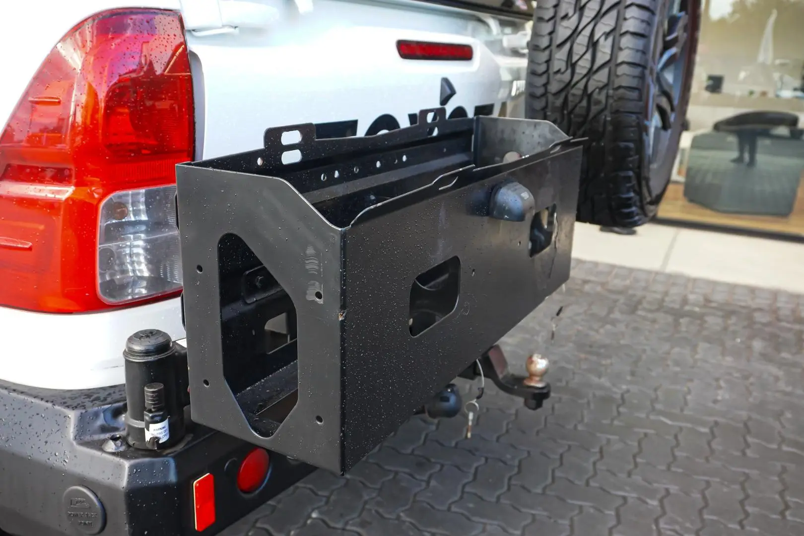 2023 Toyota Hilux Gallery Image 17