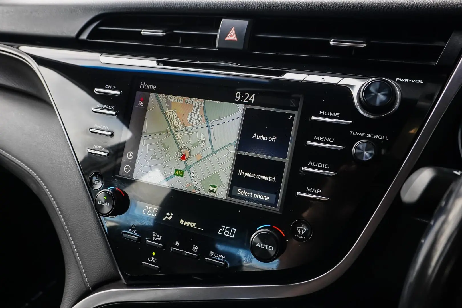 2019 Toyota Camry Gallery Image 22