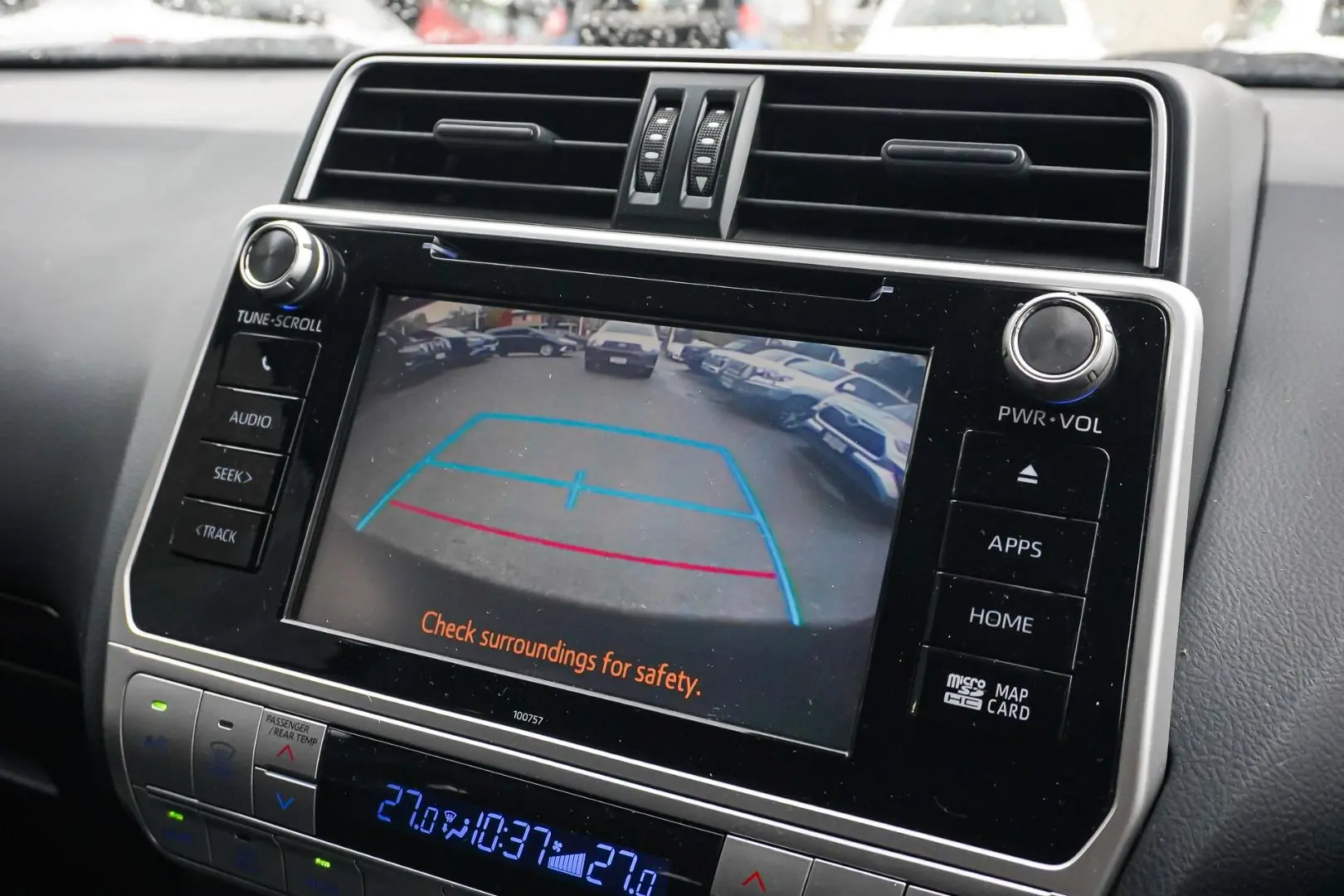 2019 Toyota Landcruiser Prado Gallery Image 23