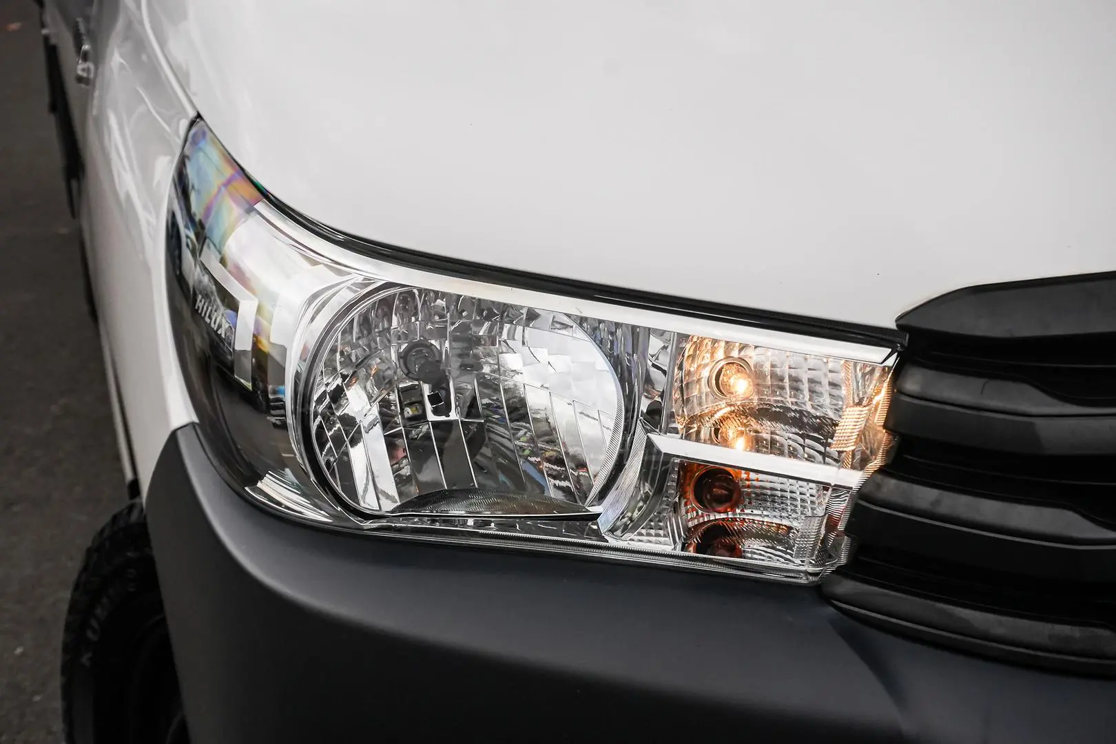2022 Toyota Hilux Gallery Image 11