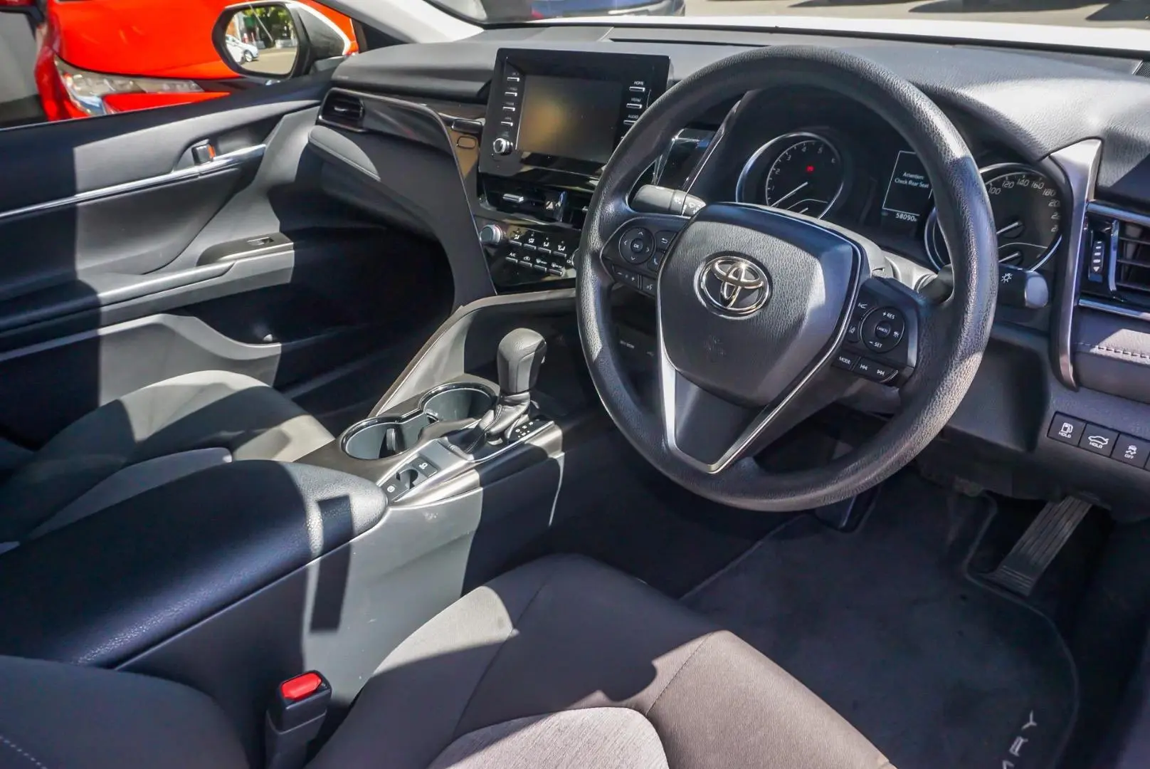 2022 Toyota Camry Gallery Image 7